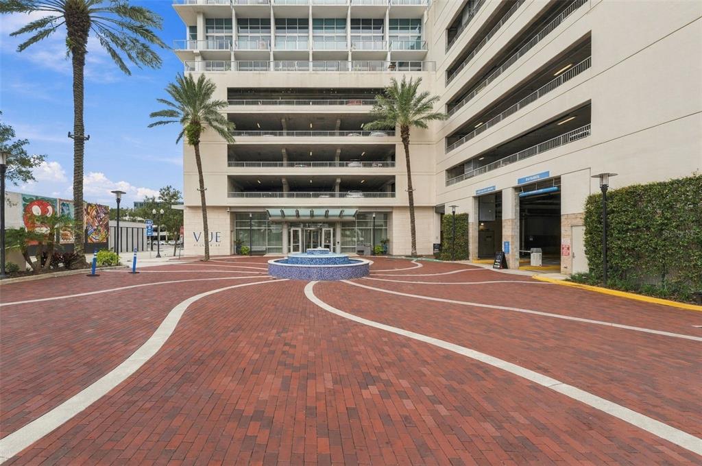 150 E ROBINSON STREET UNIT 3105, ORLANDO, FL — photo 4 of 30
