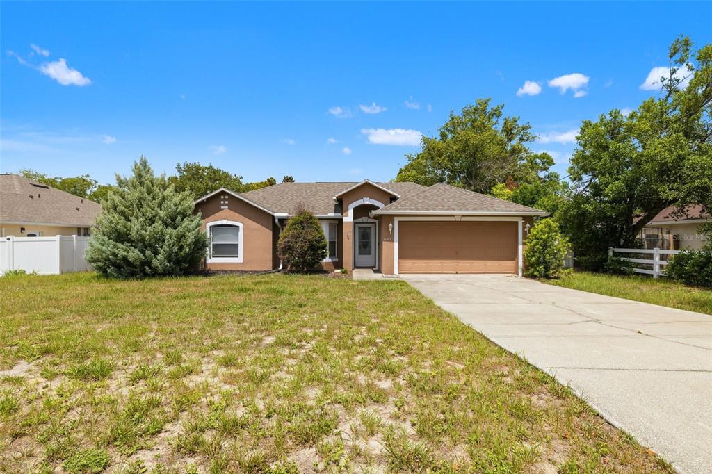 6371 SHADYDALE AVENUE, SPRING HILL, FL — photo 3 of 41