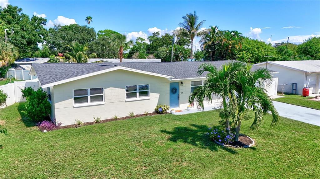 3672 SEAROBIN DRIVE SE, ST PETERSBURG, FL — photo 3 of 45
