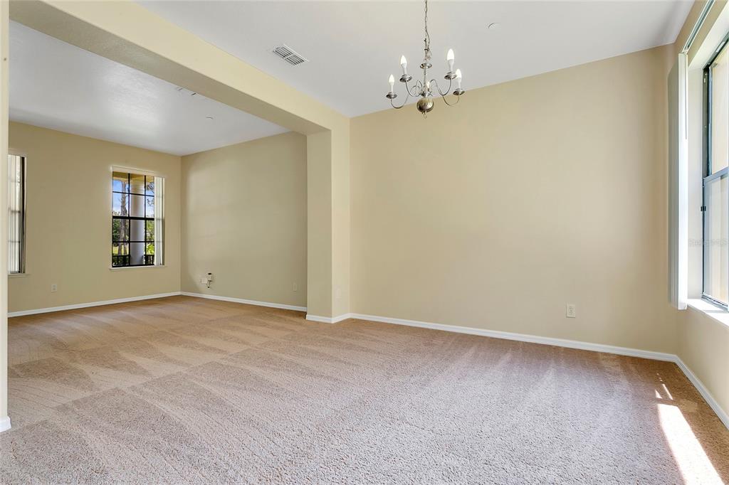 10102 CAROLINE PARK DRIVE, ORLANDO, FL — photo 4 of 21