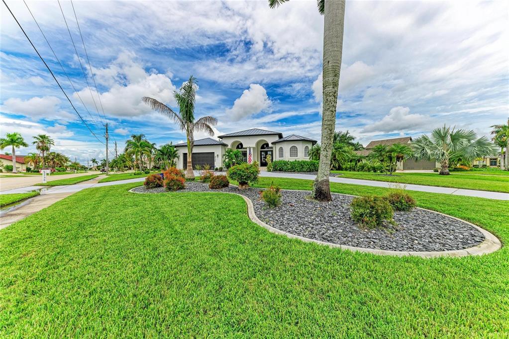 3736 WHIPPOORWILL BOULEVARD, PUNTA GORDA, FL — photo 4 of 30