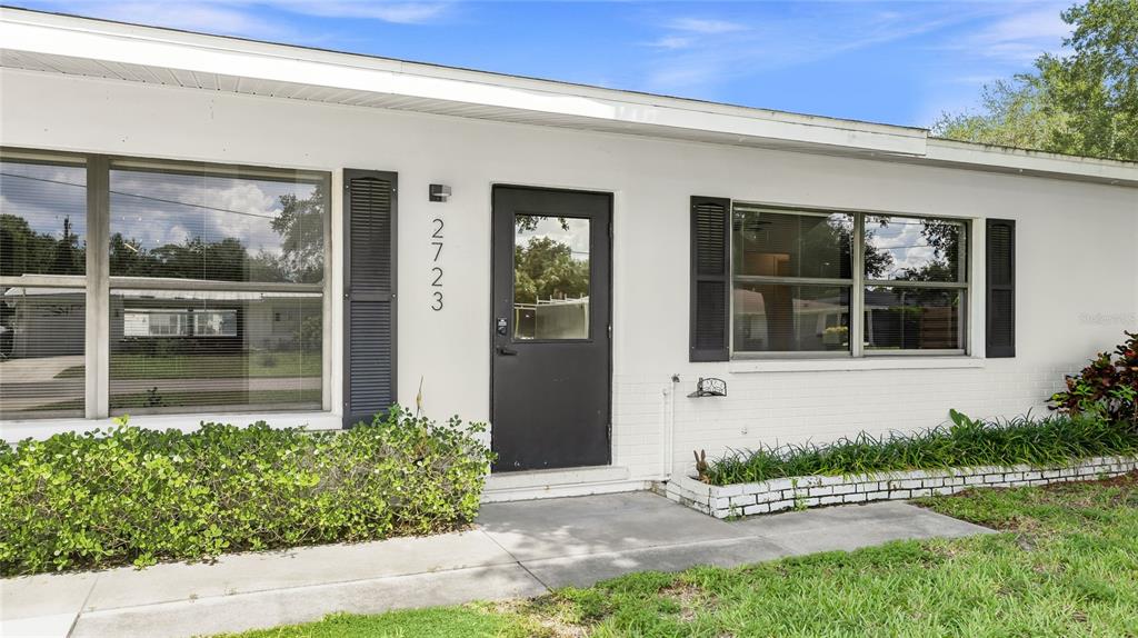 2723 LYNNHURST STREET, SARASOTA, FL — photo 4 of 28
