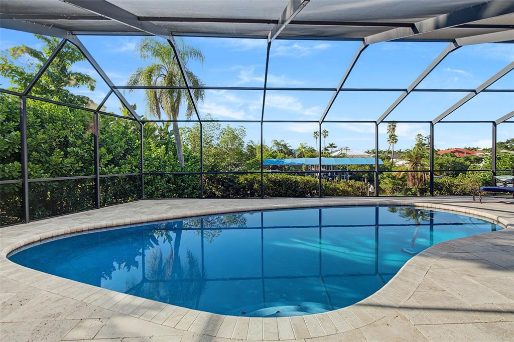 6604 BLACKFIN WAY, APOLLO BEACH, FL — photo 2 of 43