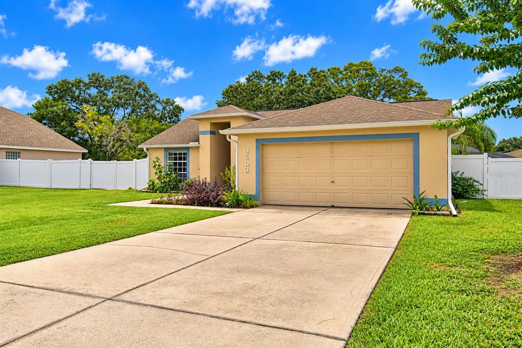 3603 LISMORE DRIVE, LAKELAND, FL — photo 5 of 30