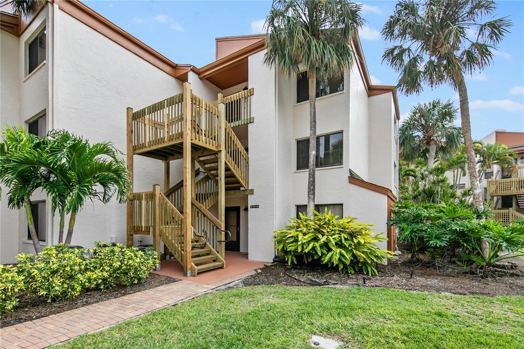 1900 COVE II PLACE UNIT 138