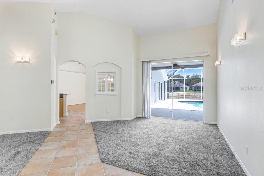 10227 QUAILS LANDING AVENUE, TAMPA, FL — photo 3 of 30