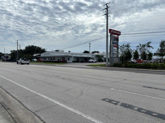 2530 17TH STREET, SARASOTA, FL — photo 4 of 30