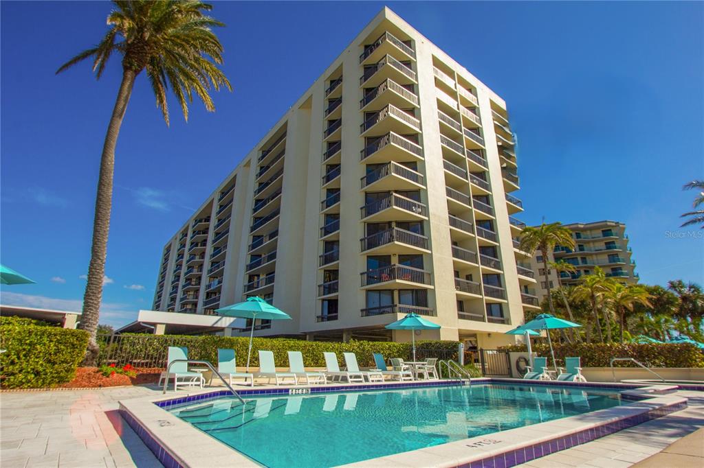 690 ISLAND WAY UNIT 410