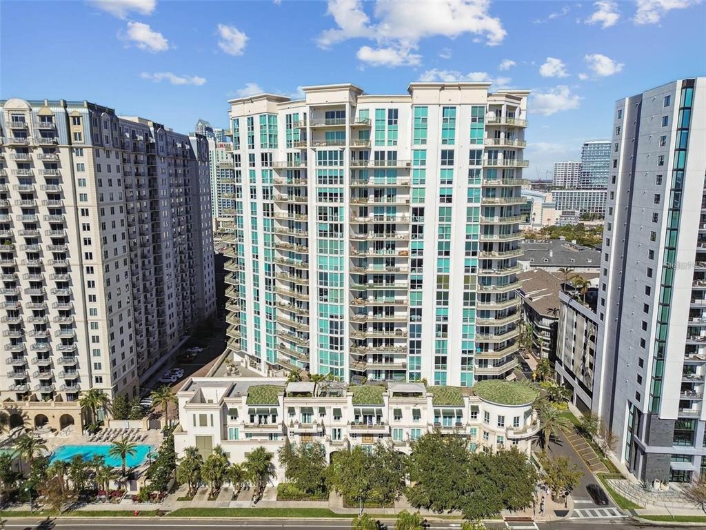 450 KNIGHTS RUN AVENUE UNIT 1004, TAMPA, FL — photo 2 of 30