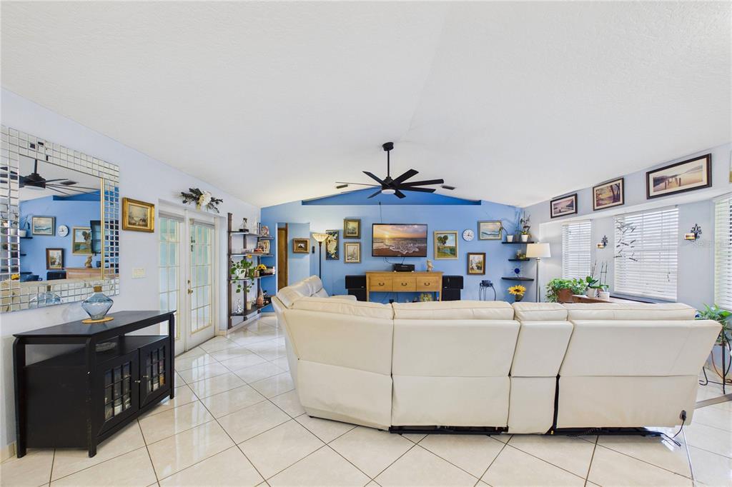 6485 HOMESTEAD AVENUE, COCOA, FL — photo 5 of 30