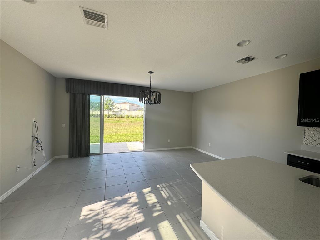 6104 WILLOWSIDE STREET, PALMETTO, FL — photo 4 of 19