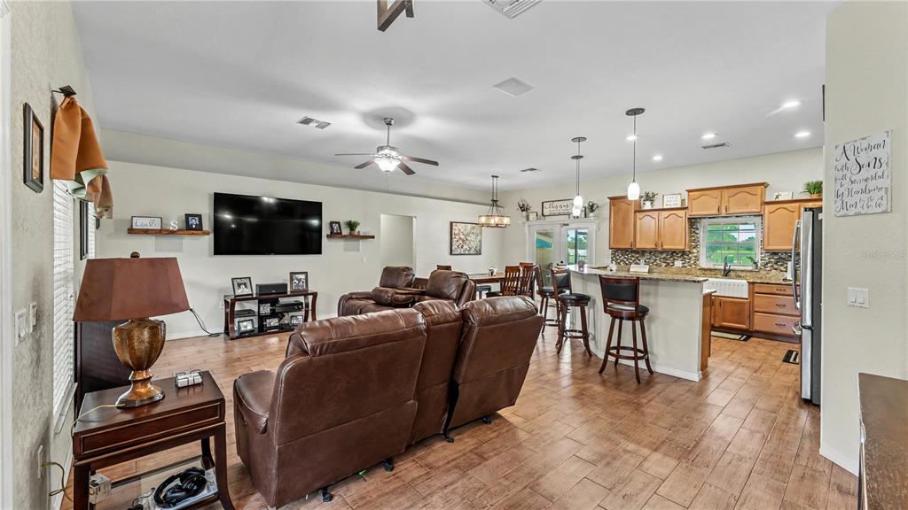 8515 TOM COSTINE ROAD, LAKELAND, FL — photo 5 of 64