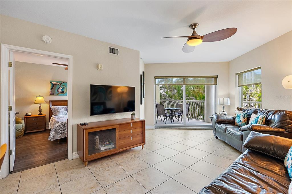 11605 GULF BOULEVARD UNIT 203, TREASURE ISLAND, FL — photo 2 of 45