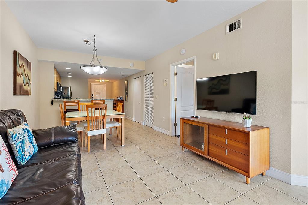 11605 GULF BOULEVARD UNIT 203, TREASURE ISLAND, FL — photo 5 of 45