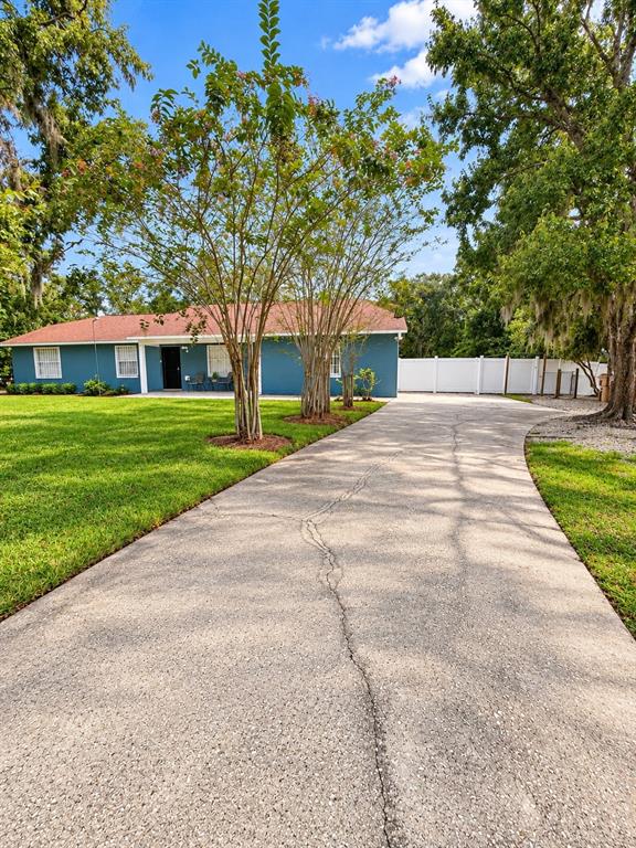 3368 BLOSSOM STREET, KISSIMMEE, FL — photo 2 of 30