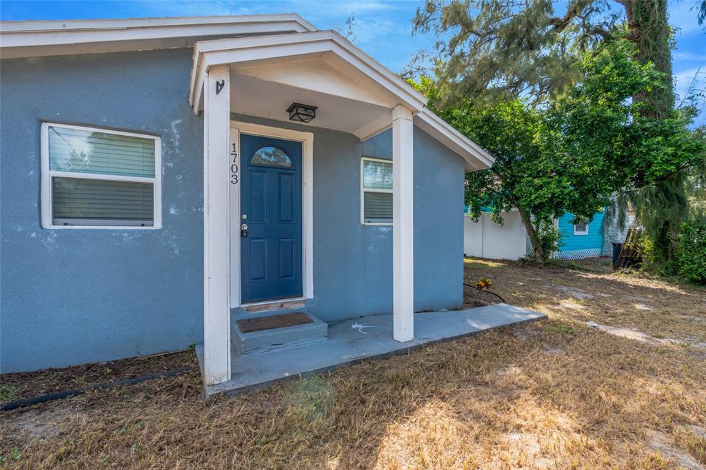1703 E NEW ORLEANS AVENUE, TAMPA, FL — photo 2 of 30