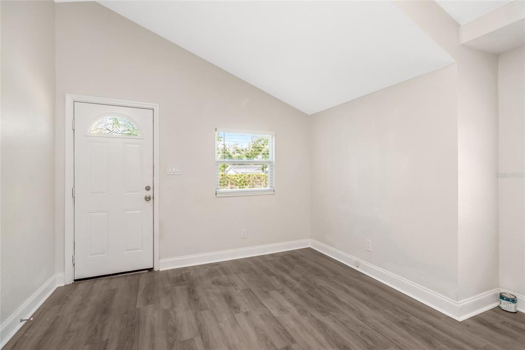 1703 E NEW ORLEANS AVENUE, TAMPA, FL — photo 5 of 30