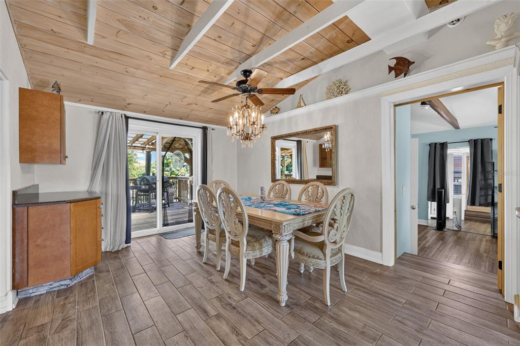 3793 BENSON AVENUE N, ST PETERSBURG, FL — photo 5 of 30