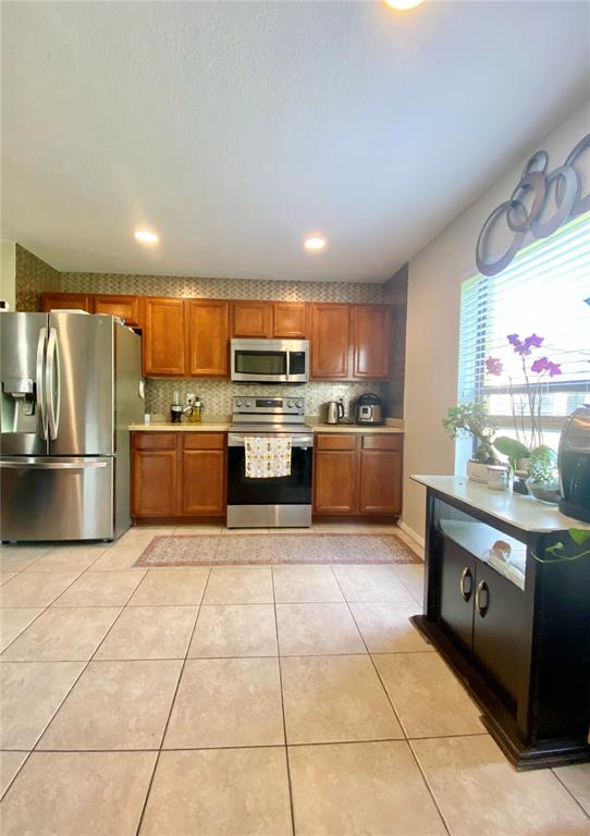 1529 WATER TERRACE LN, BRANDON, FL — photo 4 of 30