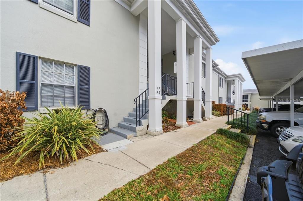 689 LAKE HOWARD DRIVE NW UNIT 1D