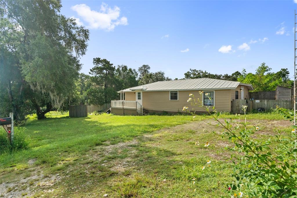 7004 E HIDDEN COURT, FLORAL CITY, FL — photo 2 of 30