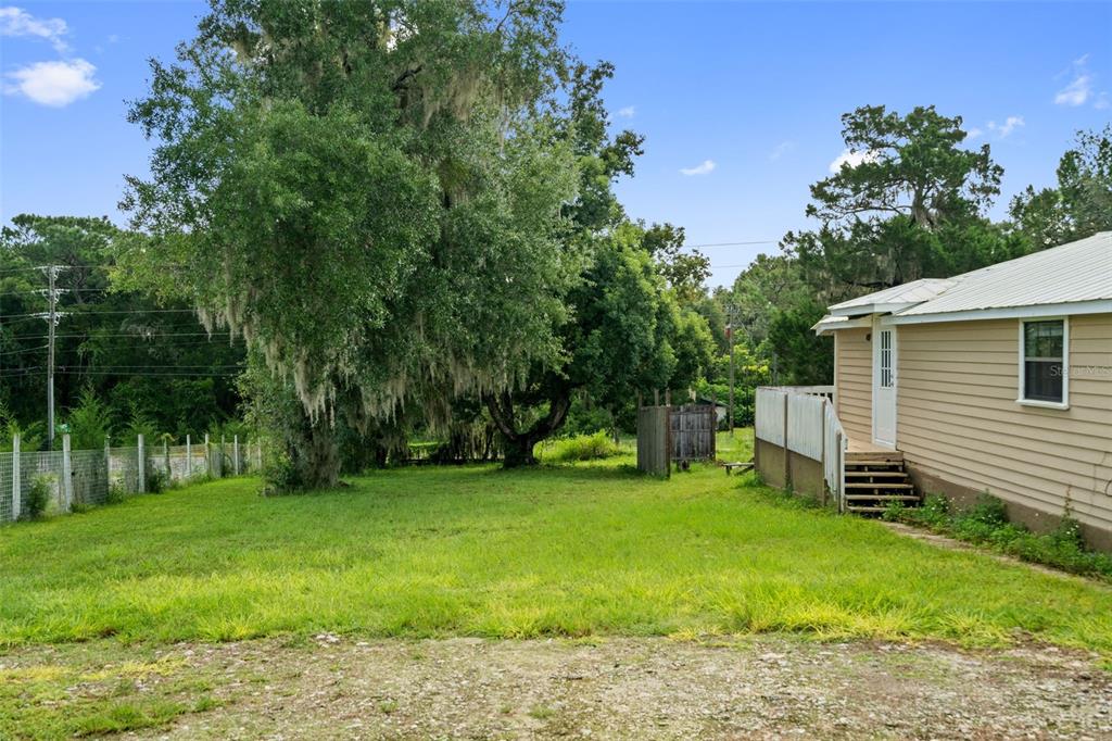 7004 E HIDDEN COURT, FLORAL CITY, FL — photo 5 of 30