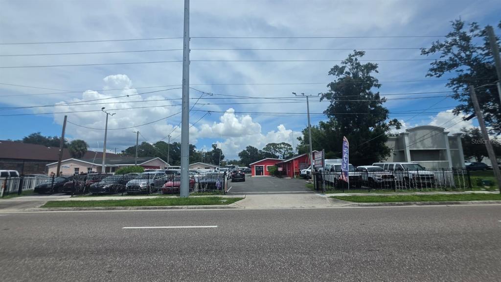 6029 MEMORIAL HIGHWAY, TAMPA, FL — photo 3 of 9