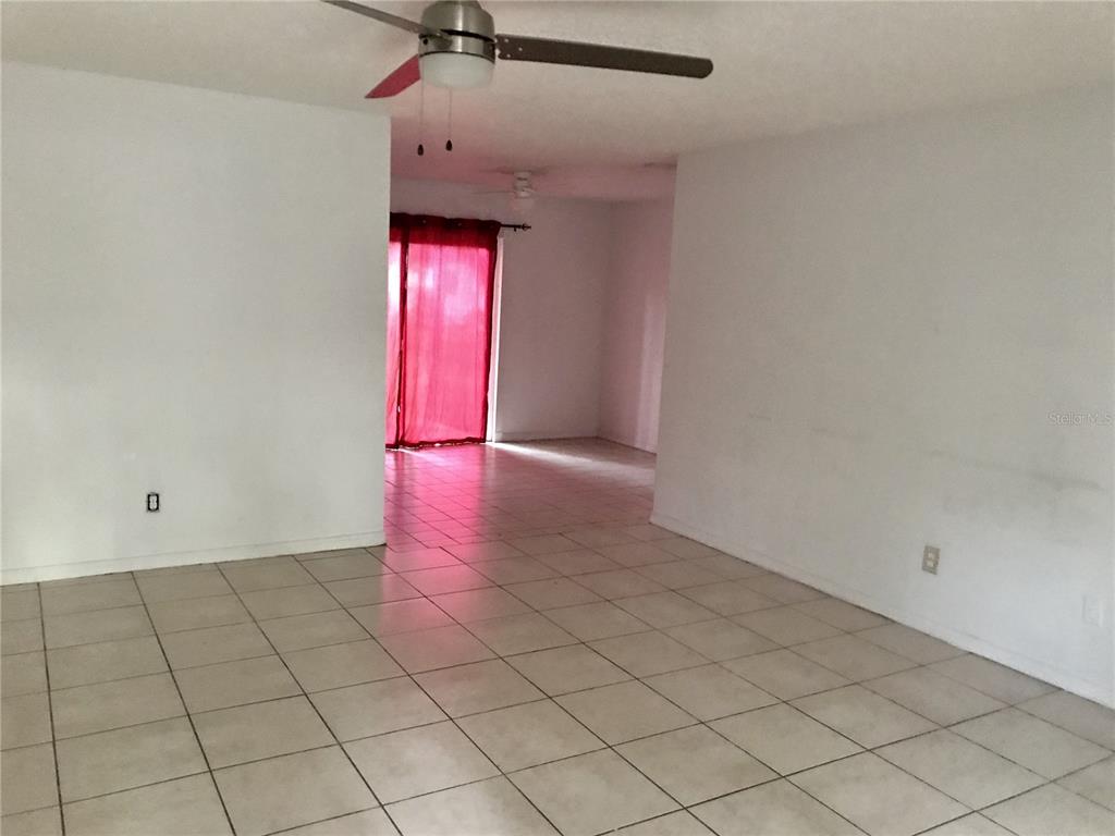 241 EDGEWOOD DRIVE, CLERMONT, FL — photo 3 of 7