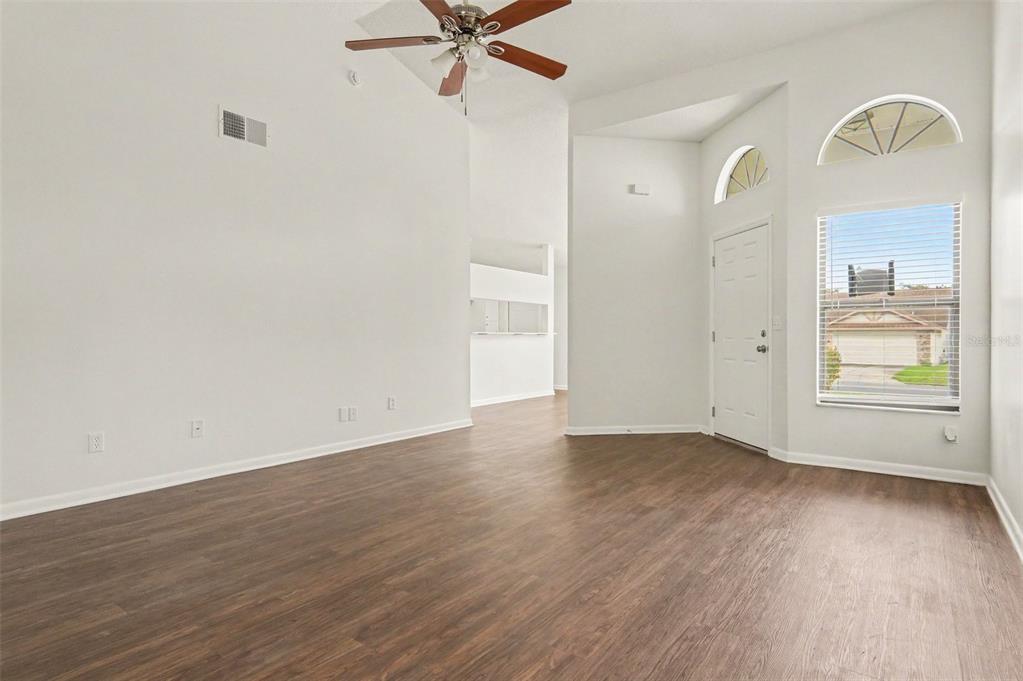 1097 COVINGTON STREET, OVIEDO, FL — photo 3 of 18