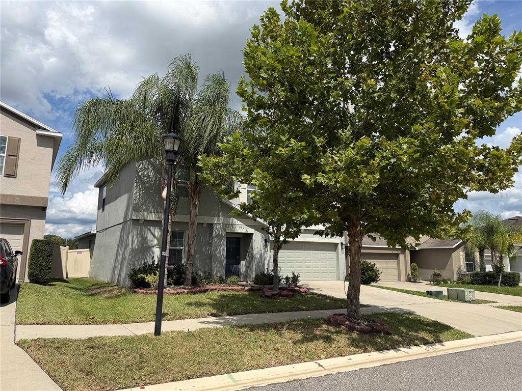 3908 KEARSNEY ABBEY CIRCLE, DOVER, FL — photo 4 of 30