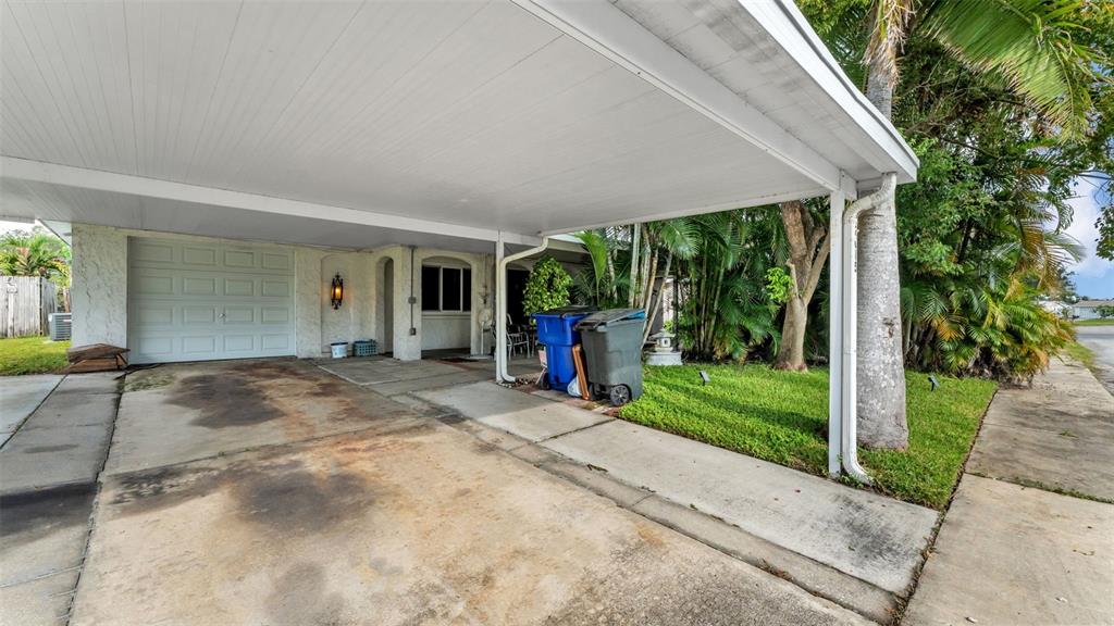 2015 ESSEX DRIVE