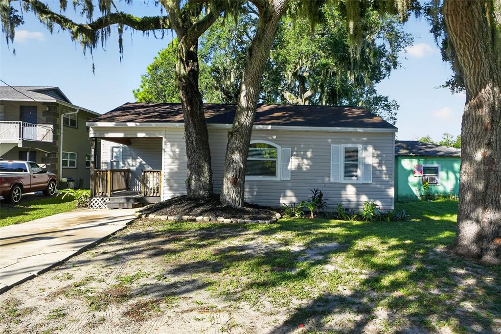 846 STATE AVENUE, HOLLY HILL, FL — photo 2 of 30