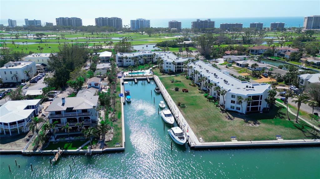 450 GULF OF MEXICO DRIVE UNIT B207