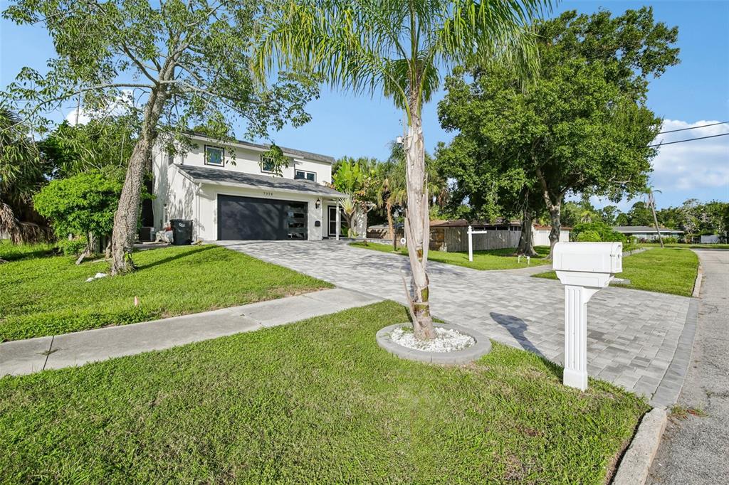 7324 PHILLIPS STREET, SARASOTA, FL — photo 5 of 30