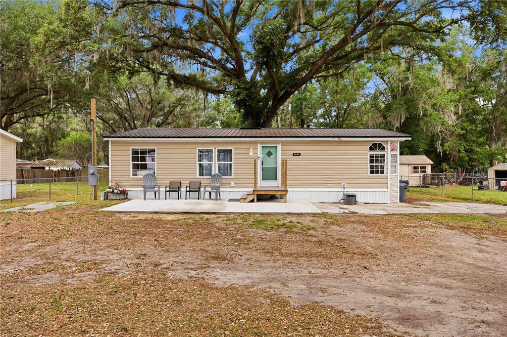 2995 THORNHILL ROAD
