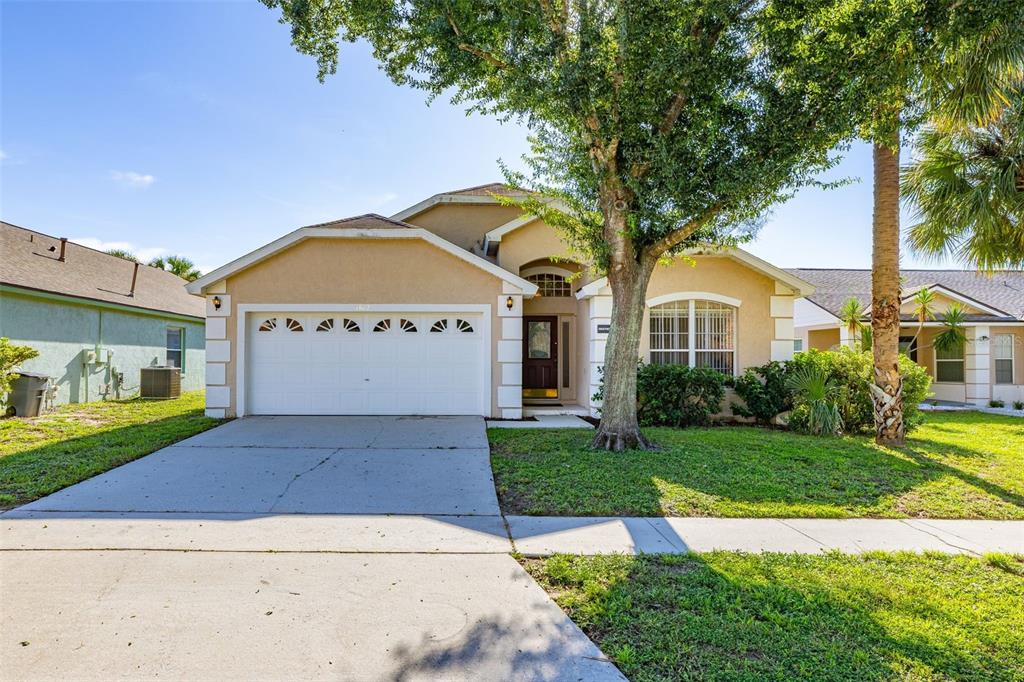 1612 OAK HILL TRAIL