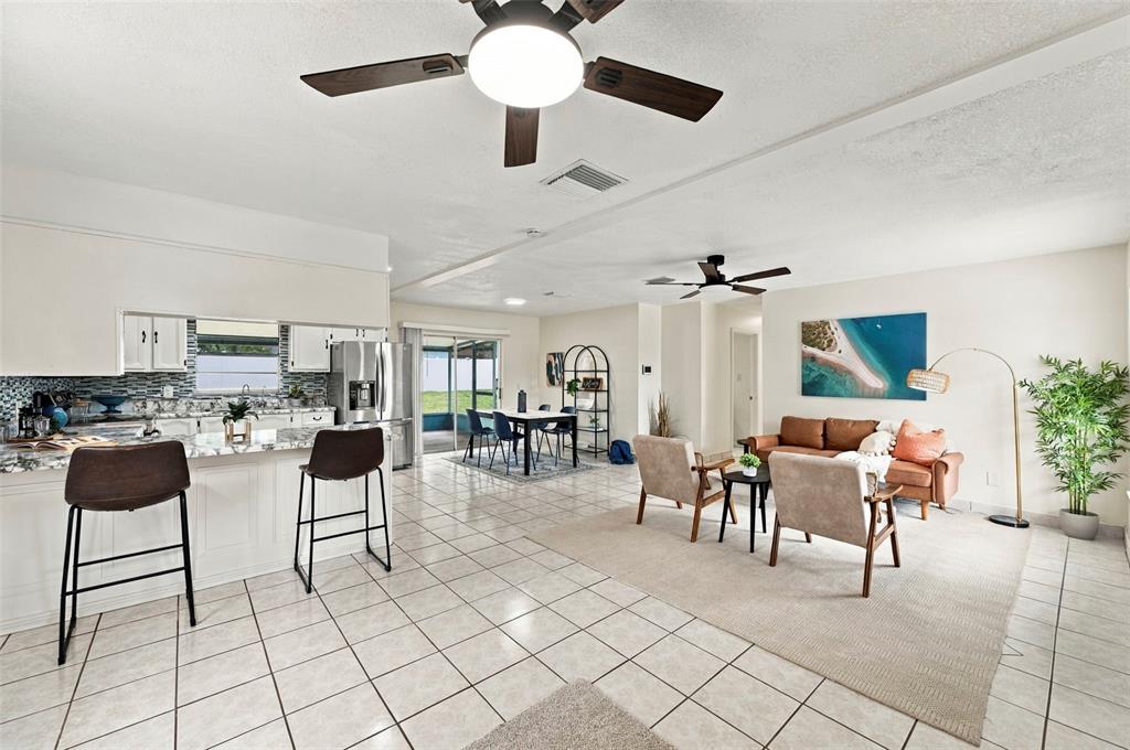 1719 JULIAN LANE DRIVE, TAMPA, FL — photo 2 of 19