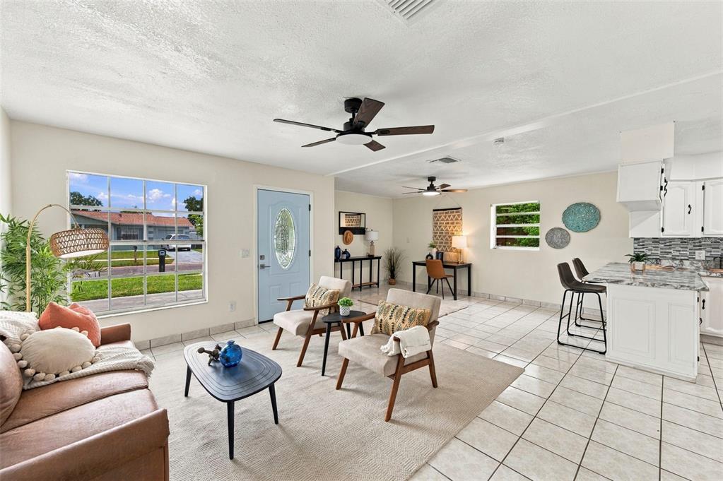 1719 JULIAN LANE DRIVE, TAMPA, FL — photo 5 of 19