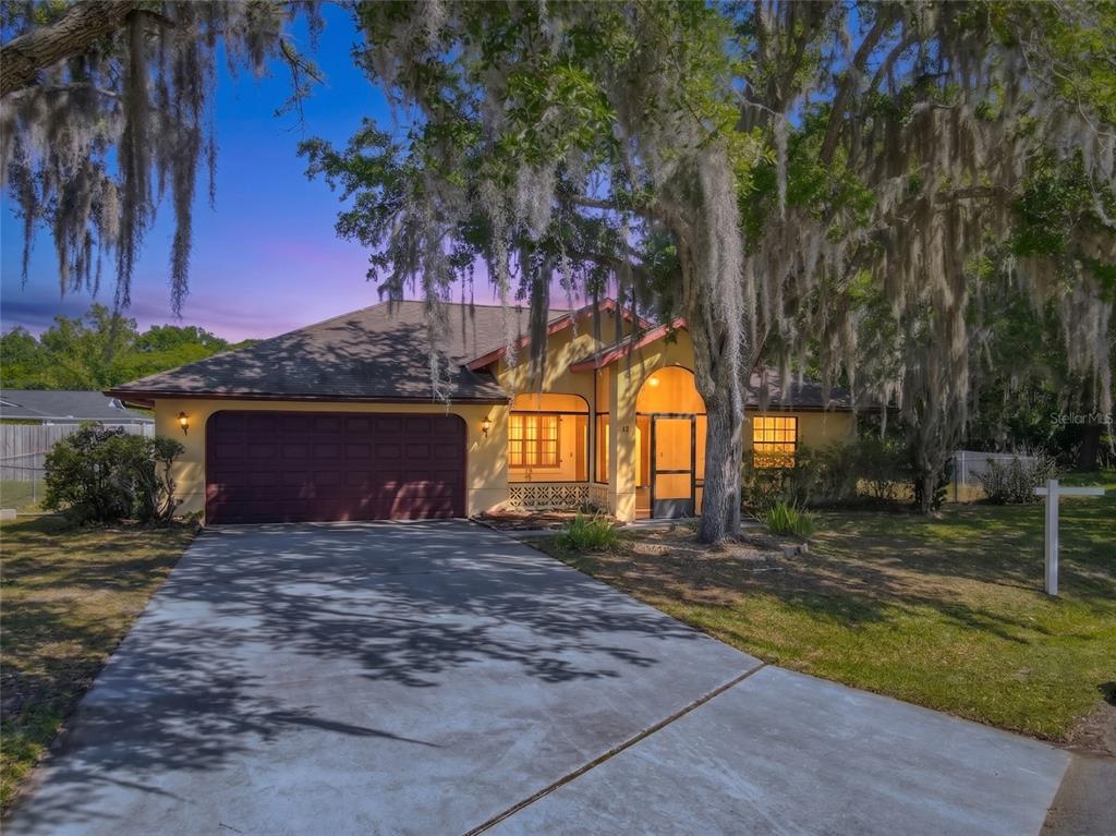 13 BLACKFOOT COURT