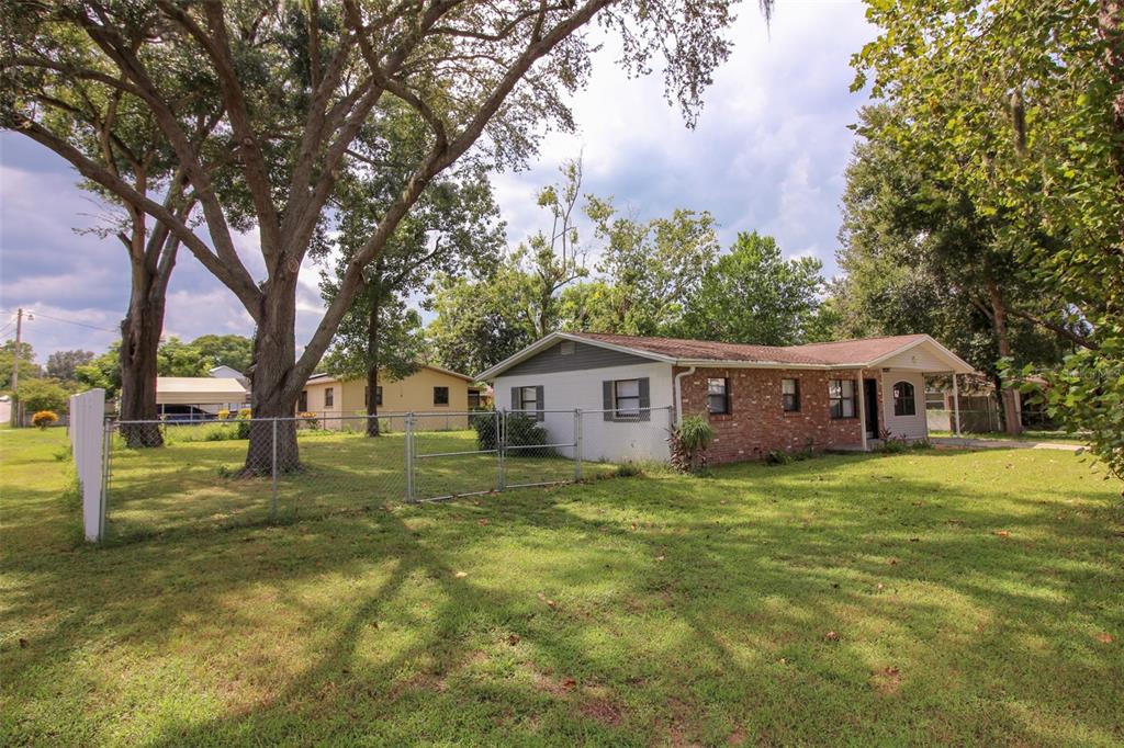 5619 6TH STREET SE, HIGHLAND CITY, FL — photo 3 of 25