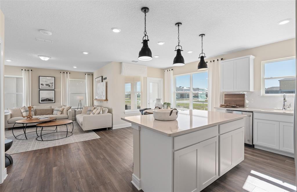 2628 CLEAR NIGHT AVENUE, KISSIMMEE, FL — photo 4 of 36