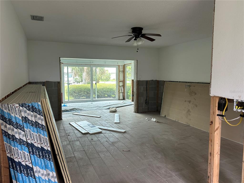 1233 N EGRET POINT UNIT 125, CRYSTAL RIVER, FL — photo 2 of 22