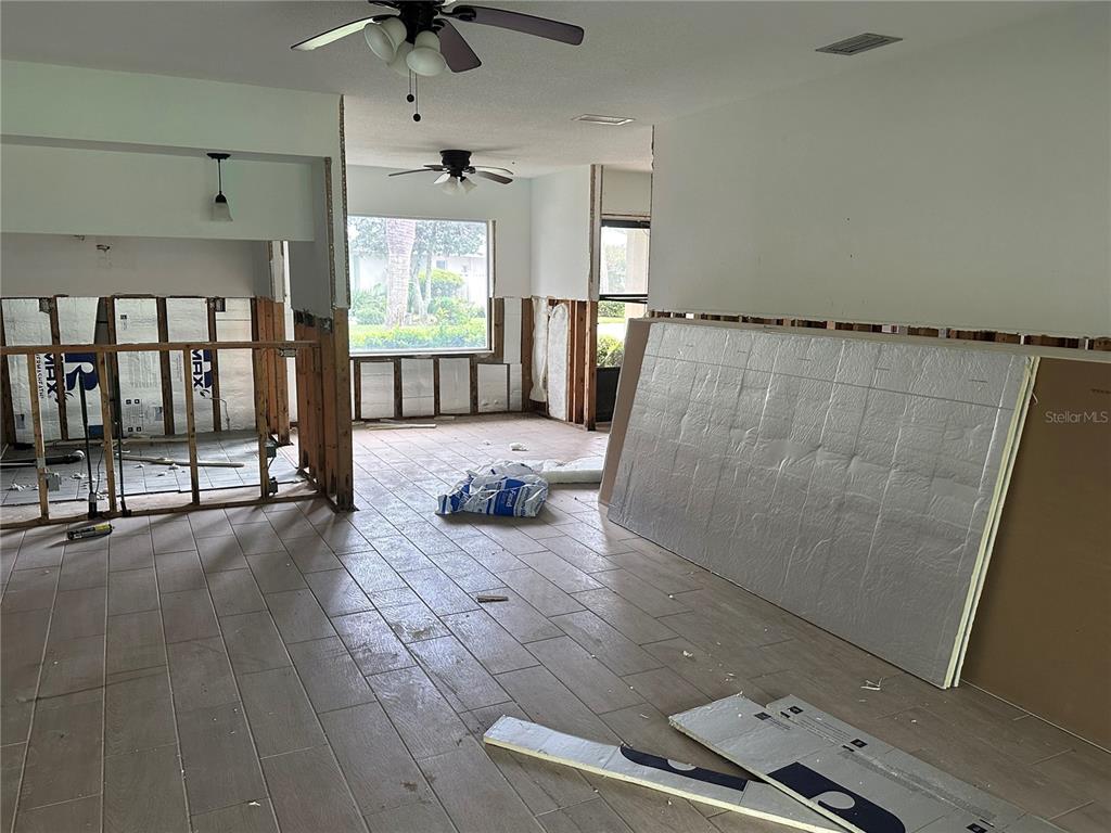 1233 N EGRET POINT UNIT 125, CRYSTAL RIVER, FL — photo 3 of 22