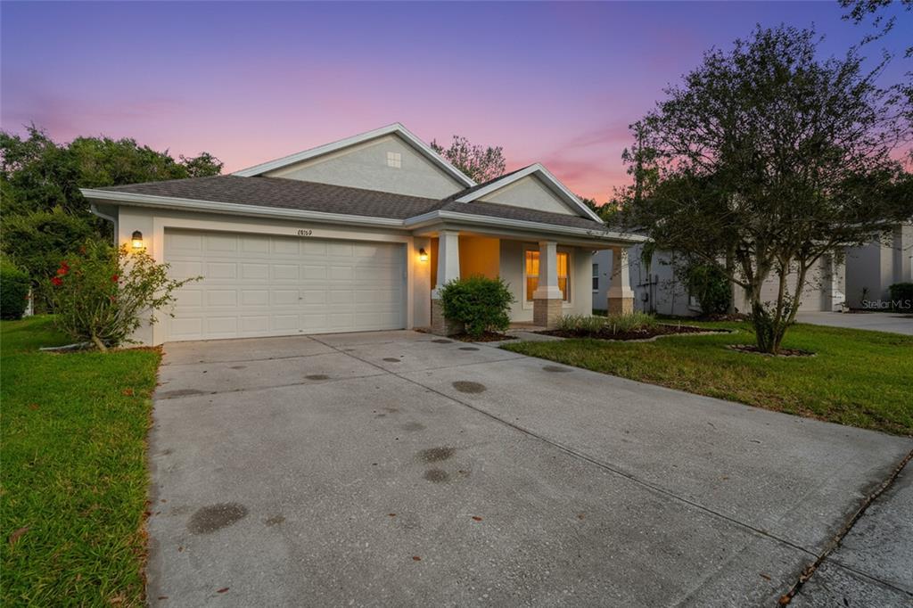 6809 BLUFF MEADOW COURT