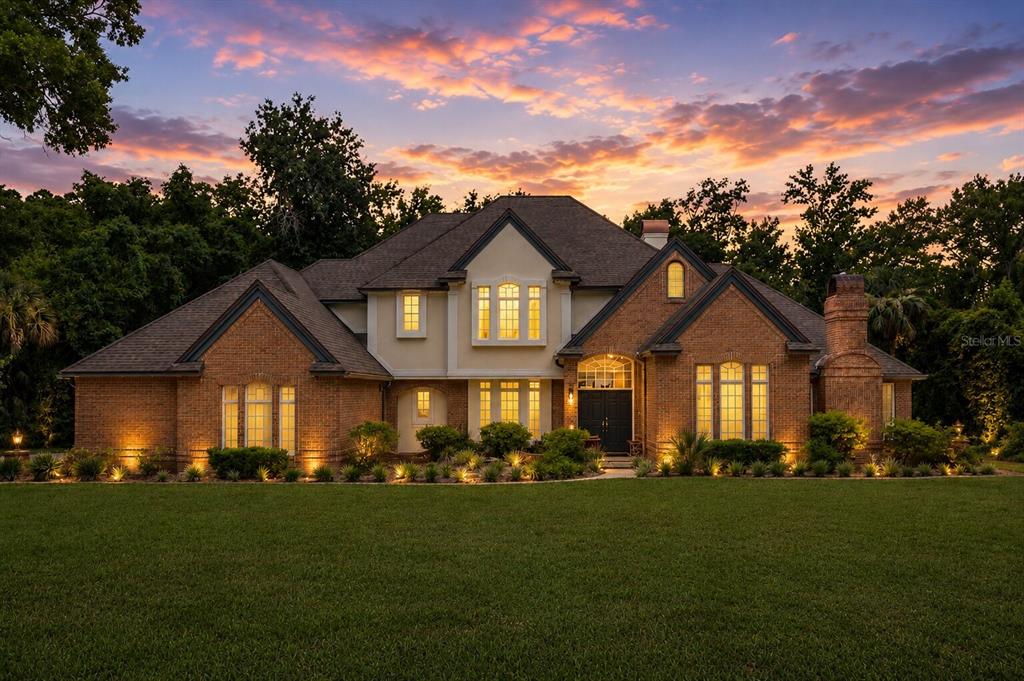 18 LOST CREEK LANE