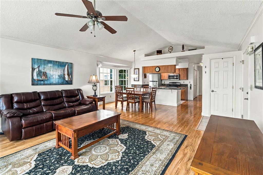 2478 SWEETWATER CLUB CIRCLE UNIT 92, KISSIMMEE, FL — photo 4 of 30