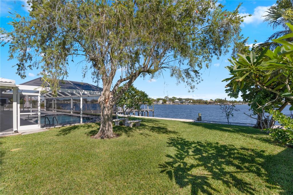 5027 WATERSIDE DRIVE, PORT RICHEY, FL — photo 4 of 30