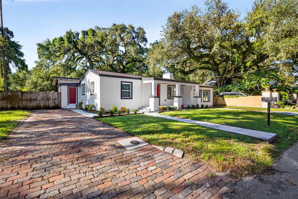 1407 E NORTH BAY STREET, TAMPA, FL — photo 3 of 30