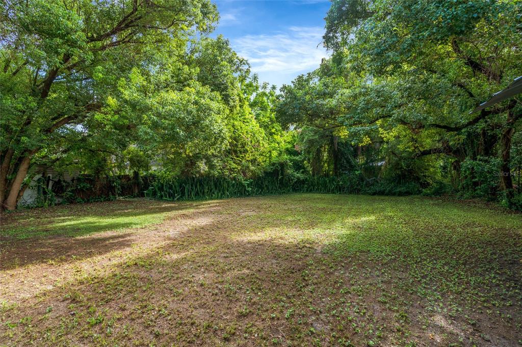 4109 N SUWANEE AVENUE, TAMPA, FL — photo 4 of 30