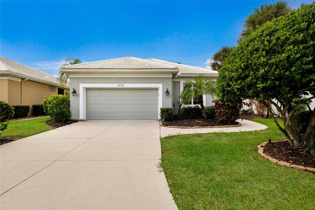 8728 52ND DRIVE E, BRADENTON, FL — photo 5 of 30